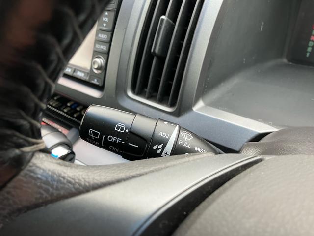 ステップワゴン L 4WD スマートキー ナビ ETC バックカメラ 後席モニタ 100V電源 ABS(20枚目)