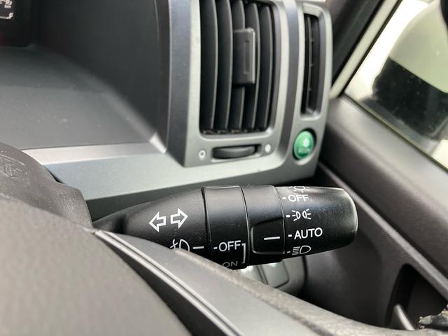 ステップワゴン L 4WD スマートキー ナビ ETC バックカメラ 後席モニタ 100V電源 ABS(21枚目)