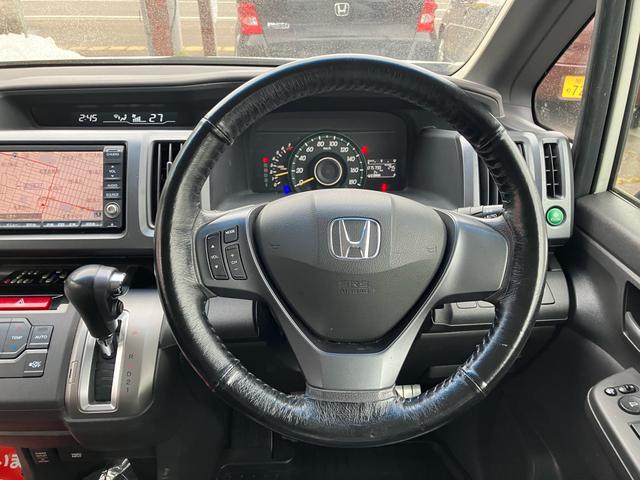 ステップワゴン L 4WD スマートキー ナビ ETC バックカメラ 後席モニタ 100V電源 ABS(34枚目)