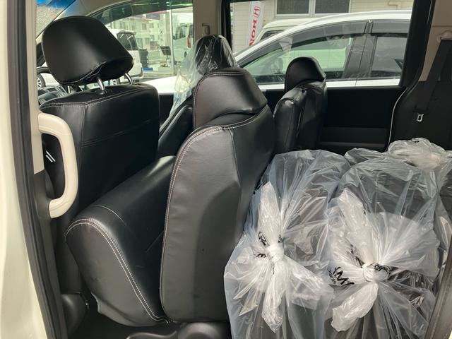 ステップワゴン L 4WD スマートキー ナビ ETC バックカメラ 後席モニタ 100V電源 ABS(40枚目)