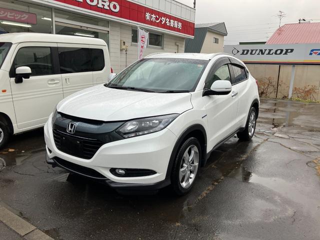 ヴェゼル ハイブリッドX 4WD スマートキー TV付ナビ バックカメラ アイドリングストップ ETC シートヒーター Bluetooth(2枚目)