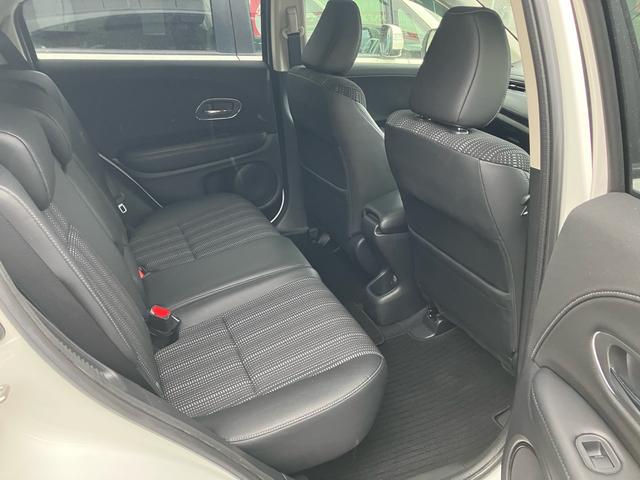 ヴェゼル ハイブリッドX 4WD スマートキー TV付ナビ バックカメラ アイドリングストップ ETC シートヒーター Bluetooth(34枚目)