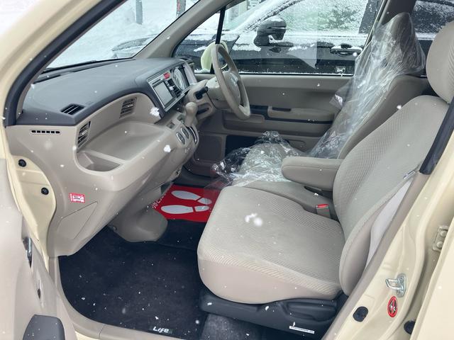 ライフ Ｇスマートプラス　４ＷＤ　スマートキー　ナビ付　ＡＢＳ　エアバック（10枚目）