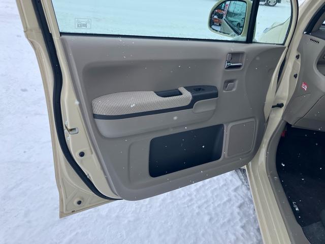 ライフ Ｇスマートプラス　４ＷＤ　スマートキー　ナビ付　ＡＢＳ　エアバック（13枚目）