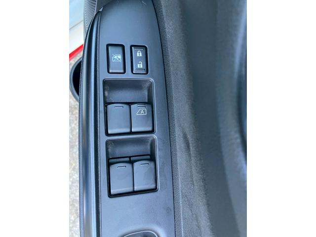 ノート 　１．６　ＮＩＳＭＯ　Ｓ　純正アルミホイール　ＥＴＣ　ナビ（ＴＶ）　フロントフォグランプ　プッシュスタート（5枚目）