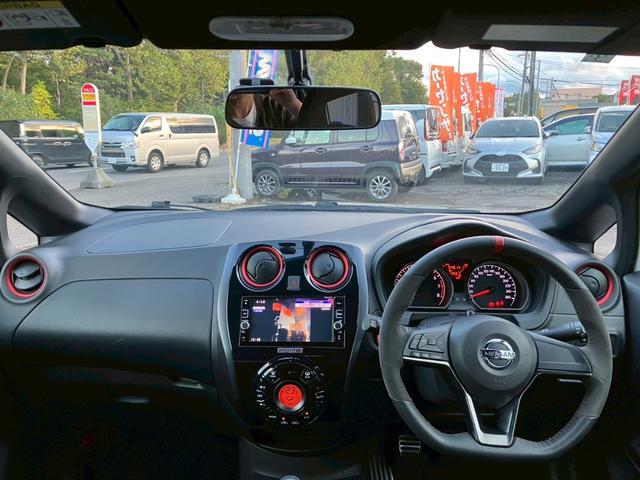 ノート 　１．６　ＮＩＳＭＯ　Ｓ　純正アルミホイール　ＥＴＣ　ナビ（ＴＶ）　フロントフォグランプ　プッシュスタート（15枚目）
