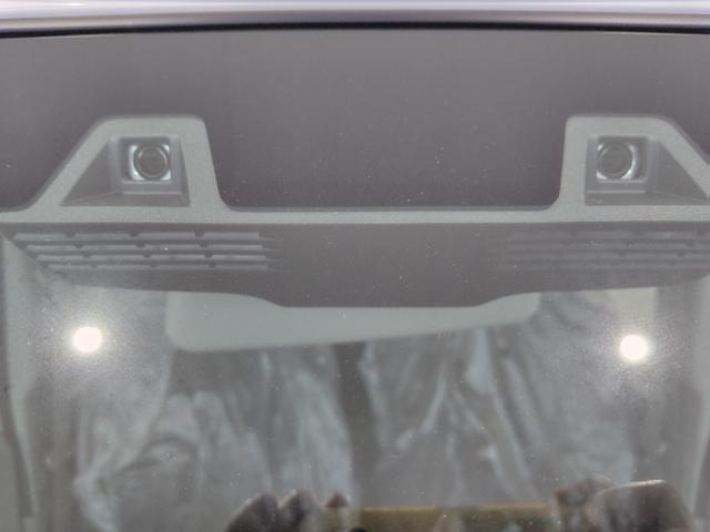 エブリイ ＰＡリミテッド　届出済未使用車　デュアルカメラブレーキサポート　リアパーキングセンサー　切替式４ＷＤ　レーンアシスト　アイドリングストップ　パワーウィンドウ　横滑り防止装置　マニュアルエアコン　オートライト（4枚目）