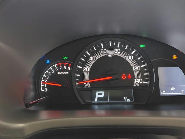 エブリイ ＰＡリミテッド　届出済未使用車　デュアルカメラブレーキサポート　リアパーキングセンサー　切替式４ＷＤ　レーンアシスト　アイドリングストップ　パワーウィンドウ　横滑り防止装置　マニュアルエアコン　オートライト（8枚目）