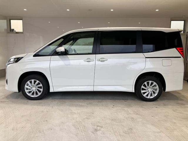 ランディ Ｇ　登録済み未使用車　４ＷＤ　両側電動スライドドア　衝突軽減ブレーキ　デュアルエアコン　クルーズコントロール　クリアランスソナー　シートヒーター　ＬＥＤヘッドランプ　オートハイビーム　オートライト（29枚目）