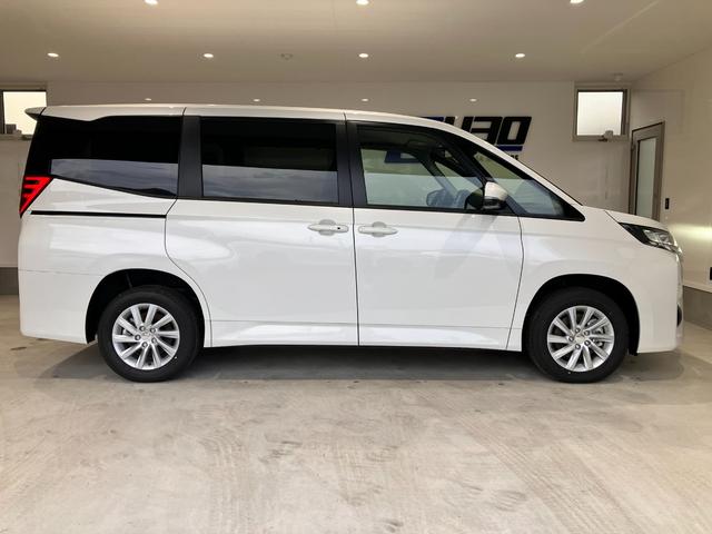 ランディ Ｇ　登録済み未使用車　４ＷＤ　両側電動スライドドア　衝突軽減ブレーキ　デュアルエアコン　クルーズコントロール　クリアランスソナー　シートヒーター　ＬＥＤヘッドランプ　オートハイビーム　オートライト（30枚目）