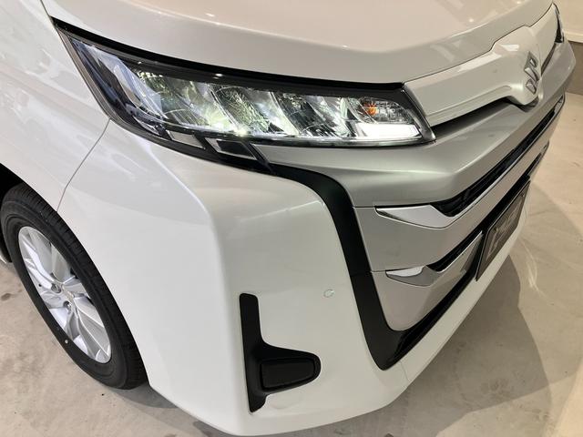 ランディ Ｇ　登録済み未使用車　４ＷＤ　両側電動スライドドア　衝突軽減ブレーキ　デュアルエアコン　クルーズコントロール　クリアランスソナー　シートヒーター　ＬＥＤヘッドランプ　オートハイビーム　オートライト（31枚目）