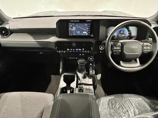 ランドクルーザー２５０ ＧＸ　登録済未使用車　純正８インチナビ・フルセグＴＶ　パノラミックビューモニター　純正フロアマット　ＬＥＤヘッドライト　フォグランプ　オートハイビーム　レーダークルーズコントロール　ＥＴＣ２．０（5枚目）
