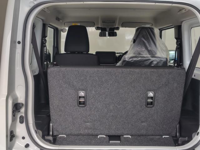 ジムニー ＸＧ　４ＷＤ　届出済み未使用車　衝突軽減システム　ダウンヒルアシスト　アイドリングストップ　エアコン　キーレスエントリー　オートライト　盗難防止システム　エアバック　ＡＢＳ（19枚目）