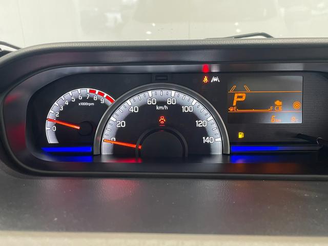 ワゴンＲ ハイブリッドＦＸ－Ｓ　登録済未使用車　スズキセーフティサポート　マイルドハイブリッド　スマートキー　プッシュスタート　オートエアコン　シートヒーター　クリアランスソナー　横滑り防止装置（9枚目）