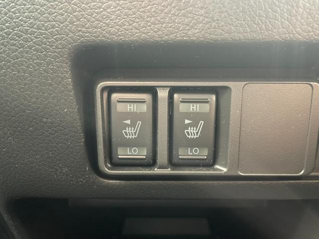 キャラバン ロンググランドプレミアムGX 4WD 登録済未使用車 寒冷地仕様 ワンタッチオートスライドドア(助手席側) スクラッチシールド アラウンドビューモニター シートヒーター LEDヘッドランプ インテリジェントルームミラー(11枚目)