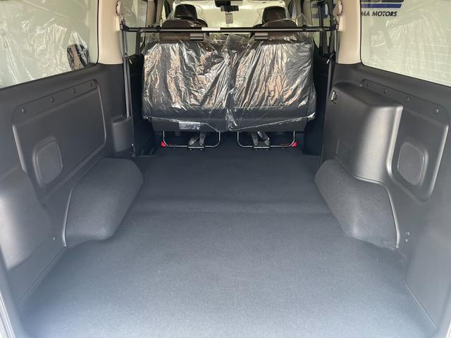 キャラバン ロンググランドプレミアムGX 4WD 登録済未使用車 寒冷地仕様 ワンタッチオートスライドドア(助手席側) スクラッチシールド アラウンドビューモニター シートヒーター LEDヘッドランプ インテリジェントルームミラー(22枚目)