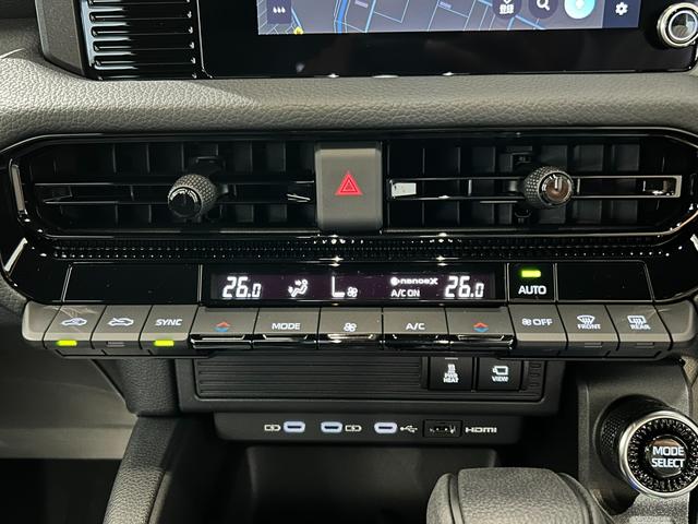 ランドクルーザー250 GX 登録済未使用車 純正8インチナビ・フルセグTV 純正フロアマット パノラミックビューモニター LEDヘッドランプ フォグライト オートハイビーム レーダークルーズコントロール ETC2.0(15枚目)