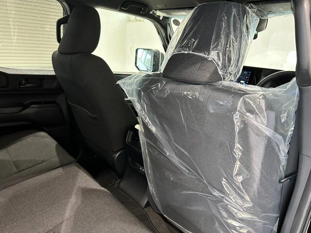 ランドクルーザー250 GX 登録済未使用車 純正8インチナビ・フルセグTV 純正フロアマット パノラミックビューモニター LEDヘッドランプ フォグライト オートハイビーム レーダークルーズコントロール ETC2.0(30枚目)