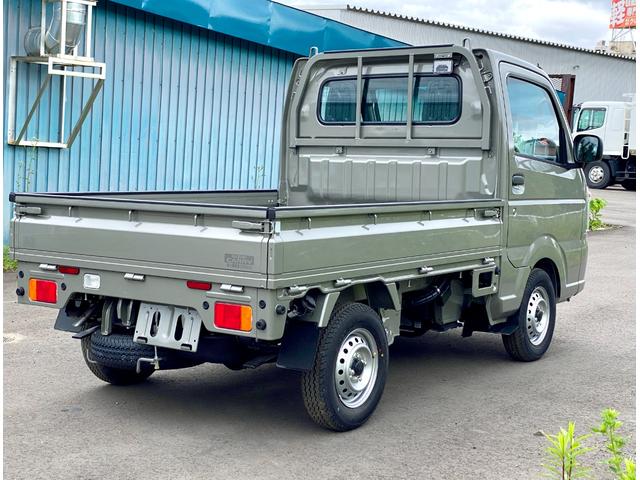 キャリイトラック ＫＣエアコン・パワステ　届出済み未使用車　キーレスエントリー　パートタイム４ＷＤ　デュアルカメラブレーキサポート　クリアランスソナー　オートライト　オートハイビーム　ハロゲンヘッドライト　エアコン　パワステ（8枚目）