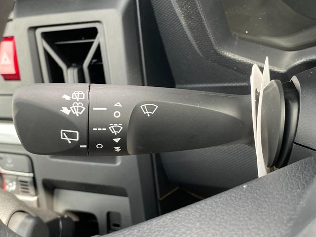 タフト Ｘ　届出済み未使用車　スマートアシスト　ＬＥＤヘッドライト　オートライト　オートハイビーム　電動パーキングブレーキ　ブレーキホールド　アイドリングストップ　ガラスルーフ　オーディオレス　４ＷＤ（36枚目）
