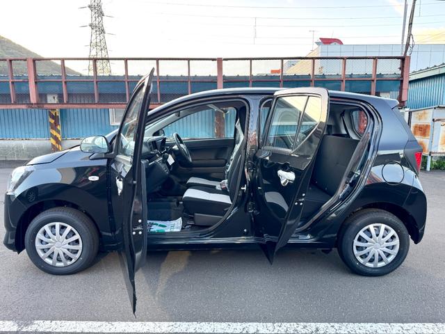 ミライース Ｌ　ＳＡＩＩＩ　届出済み未使用車　スマートアシスト　キーレスエントリー　オートライト　オートハイビーム　クリアランスソナー　アイドリングストップ　横滑り防止　マニュアルエアコン　フルタイム４ＷＤ（6枚目）