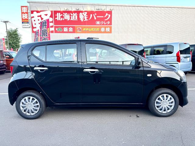 ミライース Ｌ　ＳＡＩＩＩ　届出済み未使用車　スマートアシスト　キーレスエントリー　オートライト　オートハイビーム　クリアランスソナー　アイドリングストップ　横滑り防止　マニュアルエアコン　フルタイム４ＷＤ（11枚目）