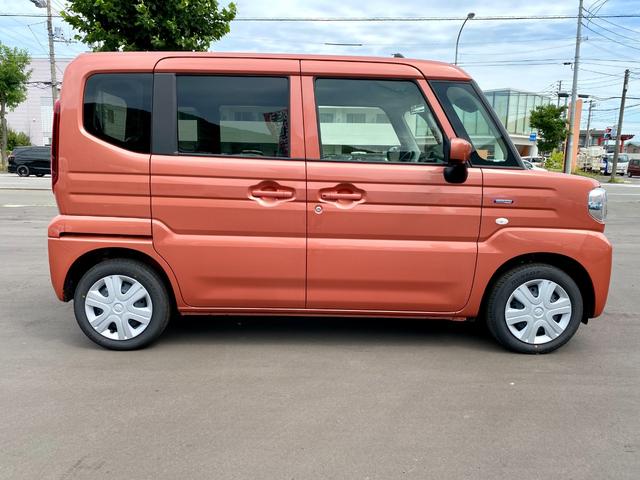 スペーシア ハイブリッドＧ　届出済み未使用車　両側スライドドア　デュアルセンサーブレーキサポートＩＩ　ＬＥＤヘッドライト　オートライト　オートハイビーム　クリアランスソナー　アイドリングストップ　フルタイム４ＷＤ（11枚目）
