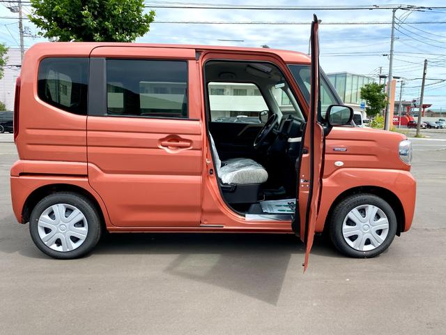 スペーシア ハイブリッドＧ　届出済み未使用車　両側スライドドア　デュアルセンサーブレーキサポートＩＩ　ＬＥＤヘッドライト　オートライト　オートハイビーム　クリアランスソナー　アイドリングストップ　フルタイム４ＷＤ（12枚目）