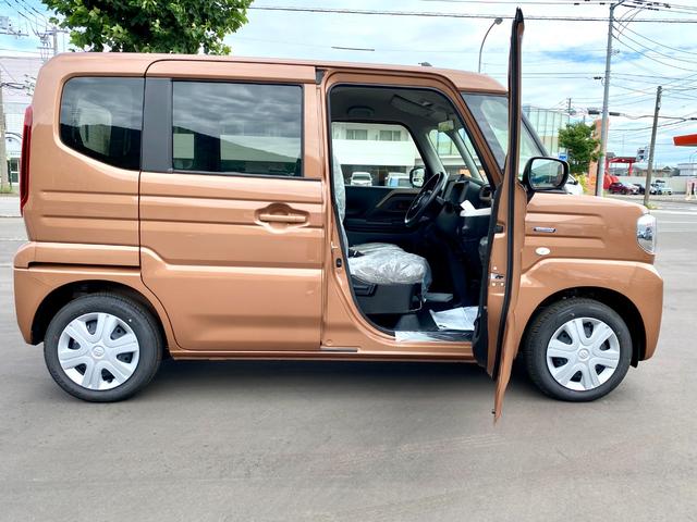 スペーシア ハイブリッドＧ　届出済み未使用車　両側スライドドア　デュアルセンサーブレーキサポートＩＩ　ＬＥＤヘッドライト　オートライト　オートハイビーム　クリアランスソナー　アイドリングストップ　フルタイム４ＷＤ（12枚目）