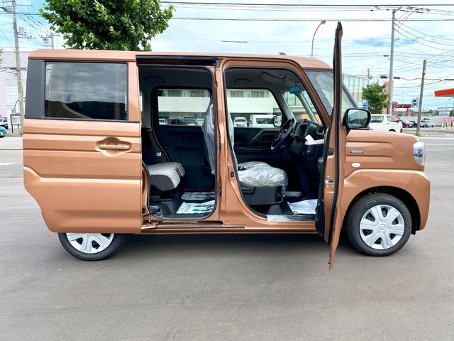 スペーシア ハイブリッドＧ　届出済み未使用車　両側スライドドア　デュアルセンサーブレーキサポートＩＩ　ＬＥＤヘッドライト　オートライト　オートハイビーム　クリアランスソナー　アイドリングストップ　フルタイム４ＷＤ（13枚目）