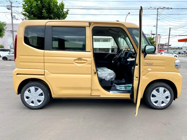 スペーシア ハイブリッドＧ　届出済み未使用車　両側スライドドア　デュアルセンサーブレーキサポートＩＩ　ＬＥＤヘッドライト　オートライト　オートハイビーム　クリアランスソナー　アイドリングストップ　フルタイム４ＷＤ（12枚目）