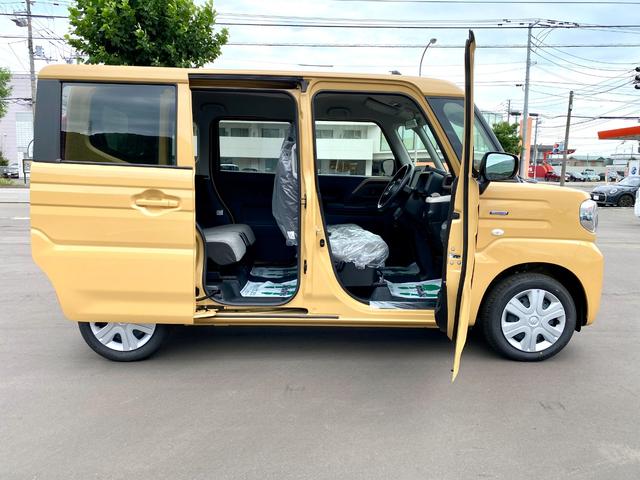 スペーシア ハイブリッドＧ　届出済み未使用車　両側スライドドア　デュアルセンサーブレーキサポートＩＩ　ＬＥＤヘッドライト　オートライト　オートハイビーム　クリアランスソナー　アイドリングストップ　フルタイム４ＷＤ（13枚目）