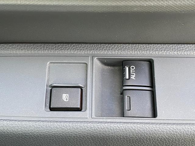 Ｎ－ＶＡＮ Ｇ・ホンダセンシング　衝突被害軽減ブレーキ　キーレスエントリー　オートクルーズコントロール　両側スライドドア　ピラーレス　ハロゲンヘッドライト　スピーカー付きラジオ　オートエアコン　横滑り防止　オートエアコン（25枚目）