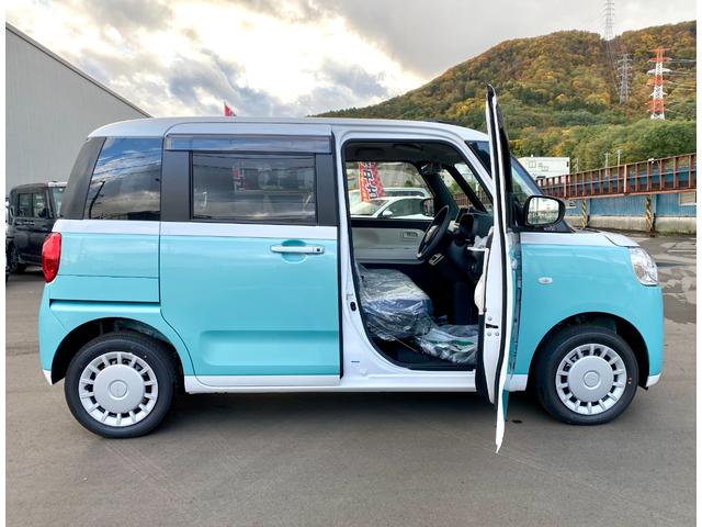 ムーヴキャンバス ストライプスX 届出済み未使用車 スマートアシスト 両側電動スライドドア イージークローザー スマートキー プッシュスタート ハロゲンヘッドライト 電動格納ミラー オーディオレス クリアランスソナー フルタイム4WD(12枚目)