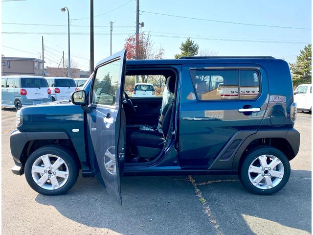 タフト G 届出済み未使用車 スマートアシスト オーディオレス ガラスルーフ LEDヘッドライト LEDフォグランプ オートライト 電動パーキングブレーキ ブレーキホールド アイドリングストップ 4WD(5枚目)