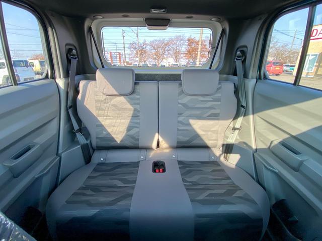 タフト G 届出済み未使用車 スマートアシスト オーディオレス ガラスルーフ LEDヘッドライト LEDフォグランプ オートライト 電動パーキングブレーキ ブレーキホールド アイドリングストップ 4WD(17枚目)