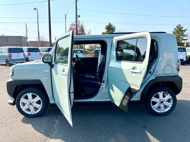 タフト G 届出済み未使用車 スマートアシスト オーディオレス ガラスルーフ LEDヘッドライト LEDフォグランプ オートライト 電動パーキングブレーキ ブレーキホールド アイドリングストップ 4WD(6枚目)