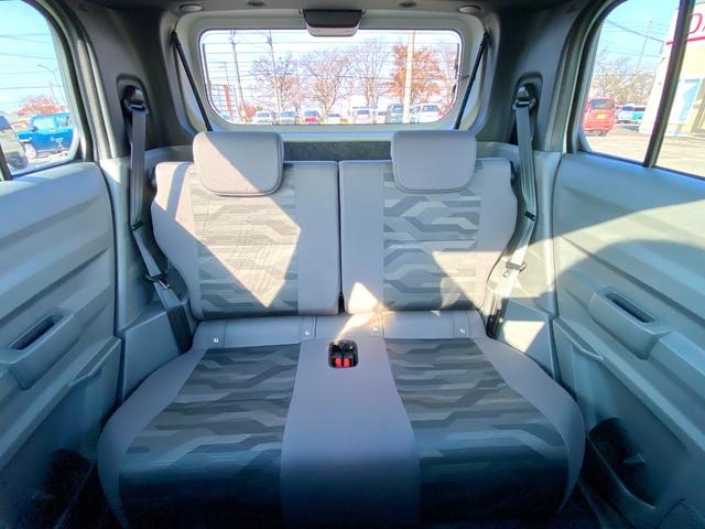 タフト G 届出済み未使用車 スマートアシスト オーディオレス ガラスルーフ LEDヘッドライト LEDフォグランプ オートライト 電動パーキングブレーキ ブレーキホールド アイドリングストップ 4WD(17枚目)