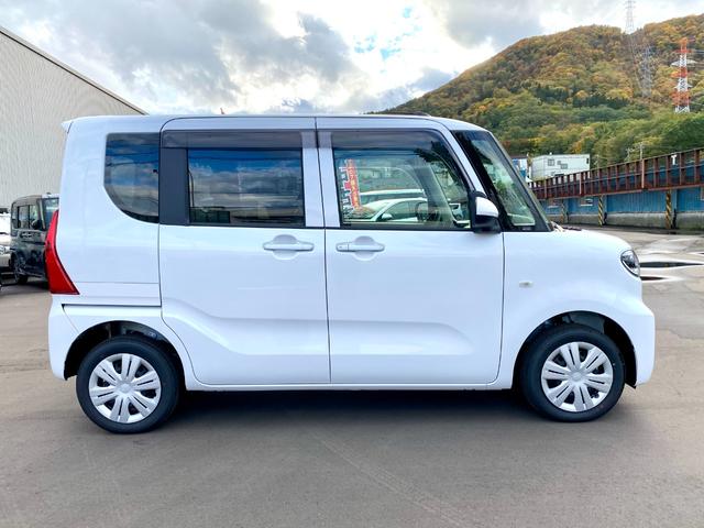 タント L 届出済み未使用車 スマートアシスト オーディオレス 両側スライドドア LEDヘッドライト オートライト オートハイビーム アイドリングストップ シートヒーター フルタイム4WD(11枚目)