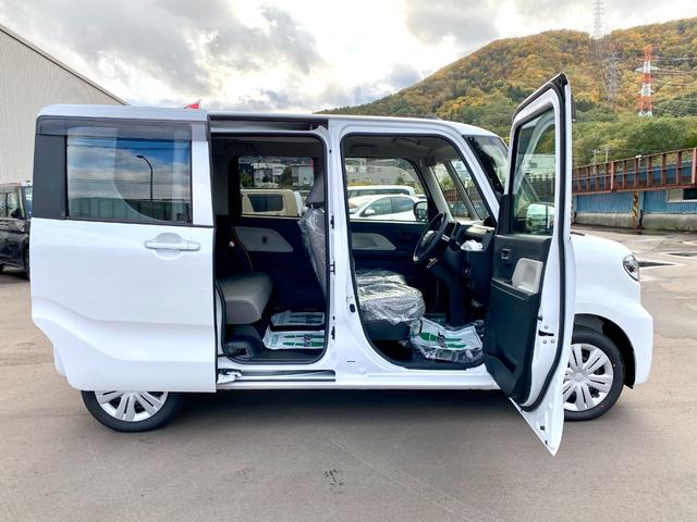 タント L 届出済み未使用車 スマートアシスト オーディオレス 両側スライドドア LEDヘッドライト オートライト オートハイビーム アイドリングストップ シートヒーター フルタイム4WD(13枚目)