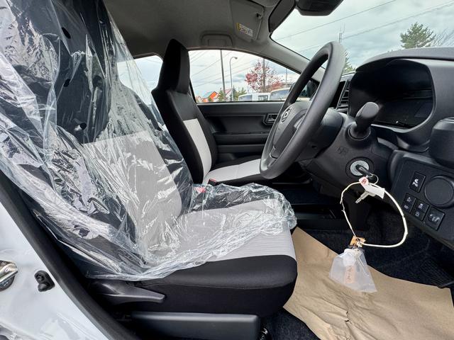 ミライース Ｌ　ＳＡＩＩＩ　届出済み未使用車　スマートアシスト　キーレスエントリー　クリアランスソナー　オーディオレス　アイドリングストップ　横滑り防止　ハロゲンヘッドライト　オートライト　オートハイビーム　フルタイム４ＷＤ（15枚目）