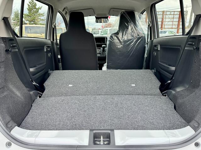 ミライース Ｌ　ＳＡＩＩＩ　届出済み未使用車　スマートアシスト　キーレスエントリー　クリアランスソナー　オーディオレス　アイドリングストップ　横滑り防止　ハロゲンヘッドライト　オートライト　オートハイビーム　フルタイム４ＷＤ（20枚目）