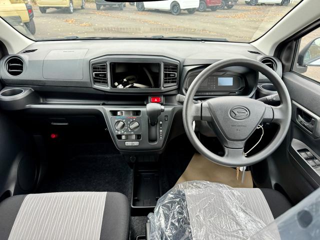 ミライース Ｌ　ＳＡＩＩＩ　届出済み未使用車　スマートアシスト　キーレスエントリー　クリアランスソナー　オーディオレス　アイドリングストップ　横滑り防止　ハロゲンヘッドライト　オートライト　オートハイビーム　フルタイム４ＷＤ（21枚目）