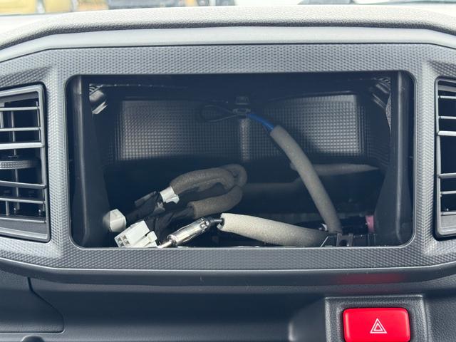 ミライース Ｌ　ＳＡＩＩＩ　届出済み未使用車　スマートアシスト　キーレスエントリー　クリアランスソナー　オーディオレス　アイドリングストップ　横滑り防止　ハロゲンヘッドライト　オートライト　オートハイビーム　フルタイム４ＷＤ（36枚目）