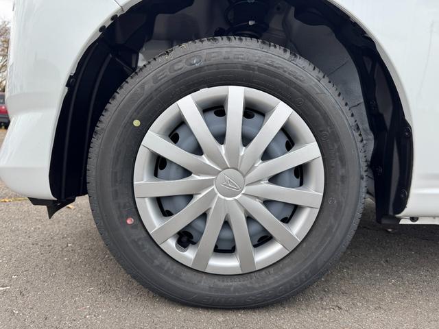 ミライース Ｌ　ＳＡＩＩＩ　届出済み未使用車　スマートアシスト　キーレスエントリー　クリアランスソナー　オーディオレス　アイドリングストップ　横滑り防止　ハロゲンヘッドライト　オートライト　オートハイビーム　フルタイム４ＷＤ（45枚目）