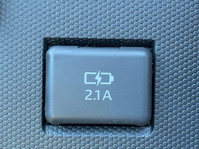 タフト G スマートアシスト レンタカーアップ ガラスルーフ 社外ナビゲーション バックカメラ ETC ドライブレコーダー LEDヘッドライト LEDフォグランプ 電動パーキングブレーキ ブレーキホールド 4WD(43枚目)