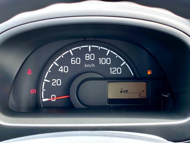 キャリイトラック KCエアコン・パワステ 届出済み未使用車 キーレスエントリー パートタイム4WD ハロゲンヘッドライト オートライト 純正スピーカー付きラジオ スチールホイール クリアランスソナー(20枚目)