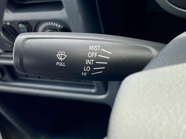 キャリイトラック KCエアコン・パワステ 届出済み未使用車 キーレスエントリー パートタイム4WD ハロゲンヘッドライト オートライト 純正スピーカー付きラジオ スチールホイール クリアランスソナー(23枚目)