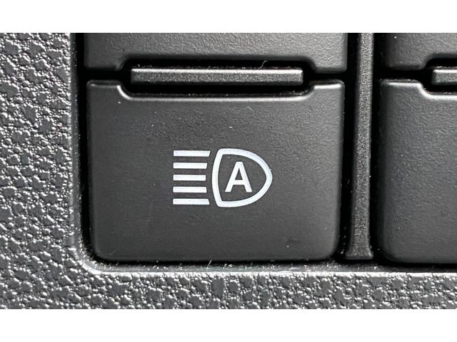 ミライース Ｌ　ＳＡＩＩＩ　スマートアシスト　キーレスエントリー　純正ナビゲーション　バックカメラ　　クリアランスソナー　ハロゲンヘッドライト　オートハイビーム　アイドリングストップ　横滑り防止　フルタイム４ＷＤ（29枚目）