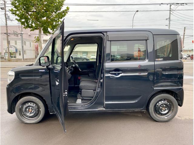 スペーシア ハイブリッドＸ　デュアルカメラブレーキサポート　両側電動スライドドア　イージークローザー　スマートキー　プッシュスタート　マイルドハイブリッド　オーディオレス　シートヒーター　アイドリングストップ　４ＷＤ（5枚目）